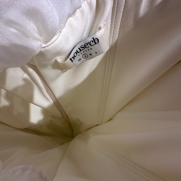 HOUSE OF CB ASTRID DRESS - Picture 3 of 8